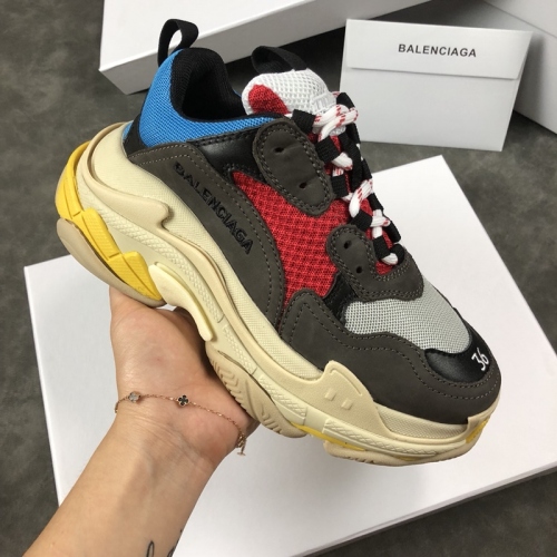 Balenciaga Shoes For Women #423028