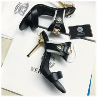 $78.00 USD Versace Fashion Slippers For Women #480906