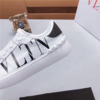 $85.00 USD Valentino Casual Shoes For Men #482699