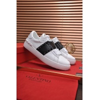 $80.00 USD Valentino Casual Shoes For Men #487471