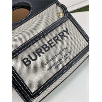 $99.00 USD Burberry AAA Quality Messenger Bags For Women #780632