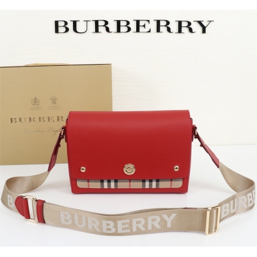 Burberry AAA Messenger Bags For Women #855560