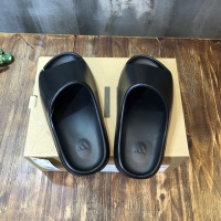 $56.00 USD Adidas Yeezy Slipper For Men #882541