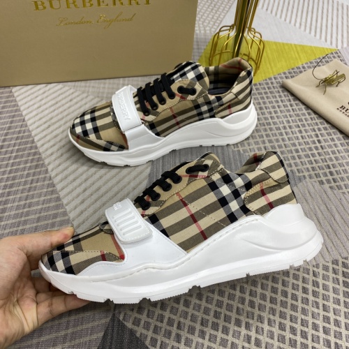 Replica Burberry Casual Shoes For Men #906271 $90.00 USD for Wholesale