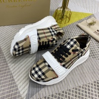 $90.00 USD Burberry Casual Shoes For Men #906271