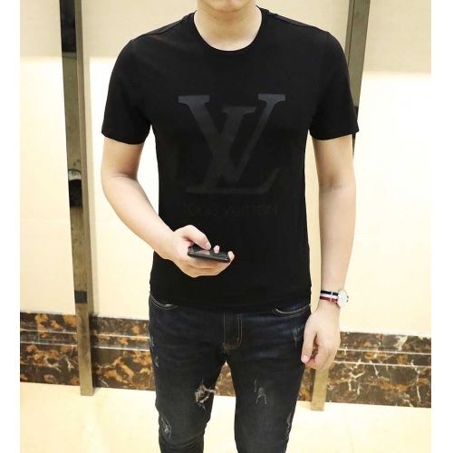 Louis Vuitton LV T-Shirts Short Sleeved For Men #907316