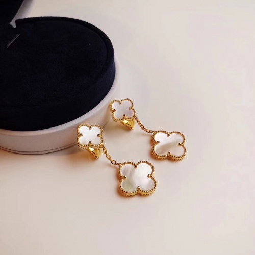 Van Cleef & Arpels Earrings #909169