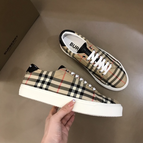 Replica Burberry Casual Shoes For Men #944757 $76.00 USD for Wholesale