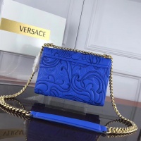 $128.00 USD Versace AAA Quality Messenger Bags For Women #946977