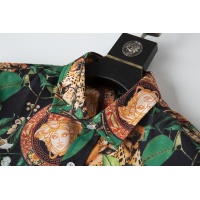 $32.00 USD Versace Shirts Short Sleeved For Men #947931