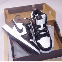 $54.00 USD Air Jordan 1 I Kids shoes For Kids #948211