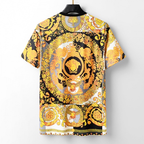 Replica Versace T-Shirts Short Sleeved For Men #949617 $26.00 USD for Wholesale