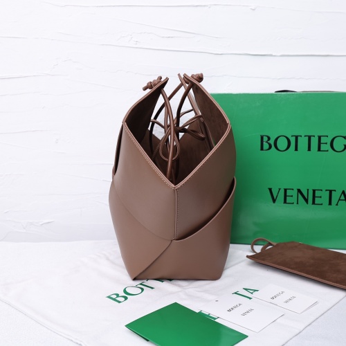 Replica Bottega Veneta BV AAA Quality Handbags For Women #951043 $96.00 USD for Wholesale