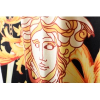 $26.00 USD Versace T-Shirts Short Sleeved For Men #949616