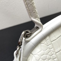 $112.00 USD Balenciaga AAA Quality Handbags For Women #971656