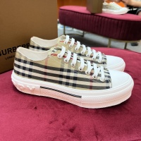 $76.00 USD Burberry Casual Shoes For Men #973645