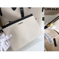 $98.00 USD Burberry AAA Quality Handbags For Women #983318