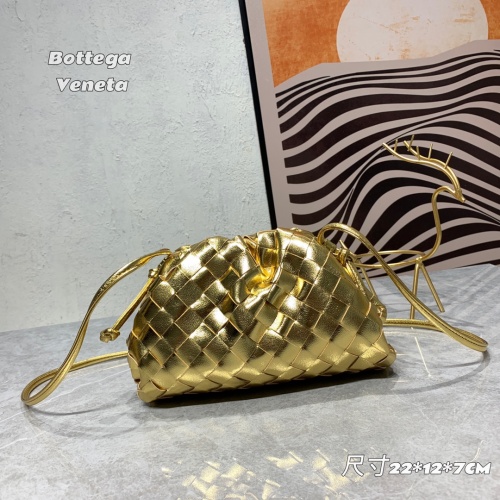 Replica Bottega Veneta BV AAA Quality Messenger Bags For Women #994951 $100.00 USD for Wholesale