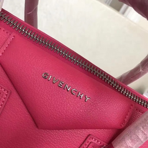 Replica Givenchy AAA Quality Handbags For Women #997658 $182.00 USD for Wholesale