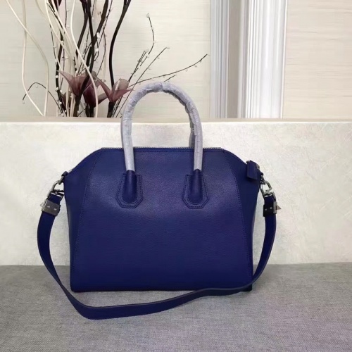 Replica Givenchy AAA Quality Handbags For Women #997668 $172.00 USD for Wholesale