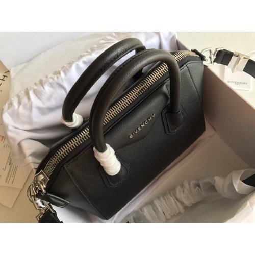 Replica Givenchy AAA Quality Handbags For Women #997672 $172.00 USD for Wholesale