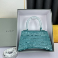 $172.00 USD Balenciaga AAA Quality Messenger Bags For Women #997553