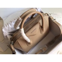 $182.00 USD Givenchy AAA Quality Handbags For Women #997648