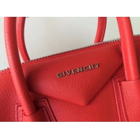 $172.00 USD Givenchy AAA Quality Handbags For Women #997661