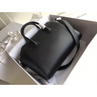 $182.00 USD Givenchy AAA Quality Handbags For Women #997670