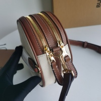 $150.00 USD Burberry AAA Quality Messenger Bags For Women #999368