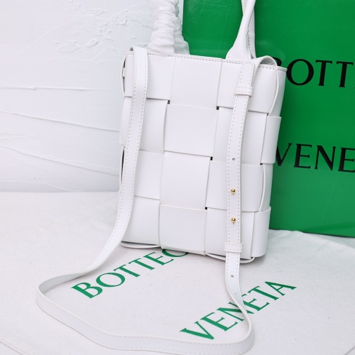 Replica Bottega Veneta BV AAA Quality Messenger Bags For Women #1012306 $98.00 USD for Wholesale