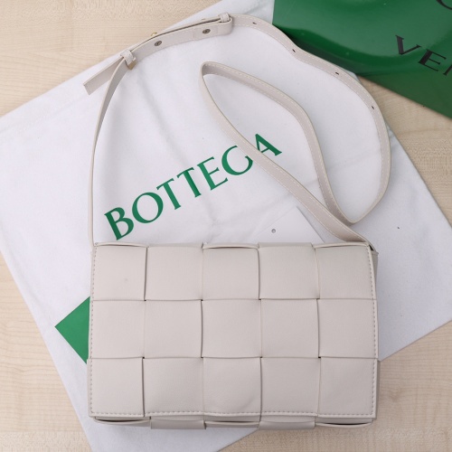 Replica Bottega Veneta BV AAA Quality Messenger Bags For Women #1012404 $100.00 USD for Wholesale