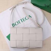 $100.00 USD Bottega Veneta BV AAA Quality Messenger Bags For Women #1012404