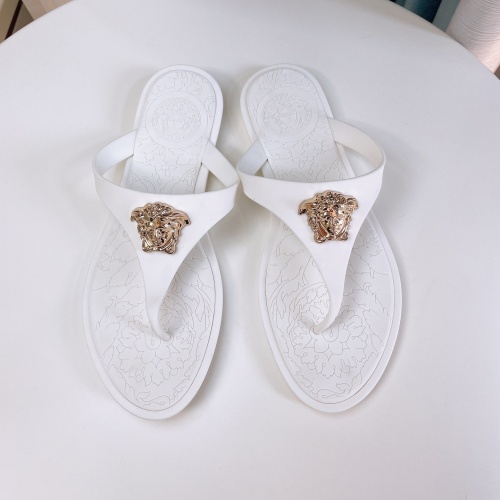 Versace Slippers For Women #1024124