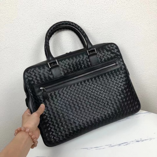 Replica Bottega Veneta AAA Man Handbags #1034706 $210.00 USD for Wholesale