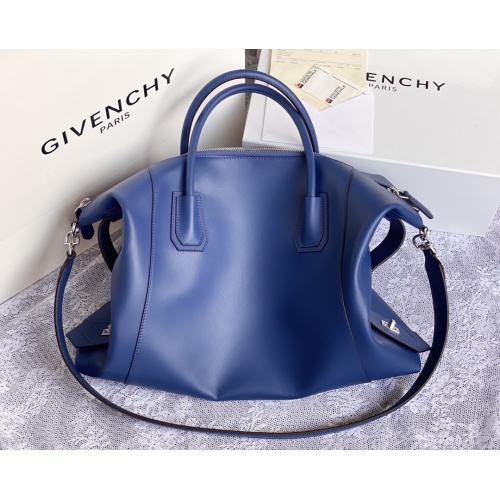 Replica Givenchy AAA Quality Handbags For Women #1038850 $240.00 USD for Wholesale