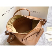 $240.00 USD Givenchy AAA Quality Handbags For Women #1038864