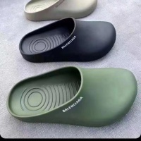 $56.00 USD Balenciaga Slippers For Men #1040682