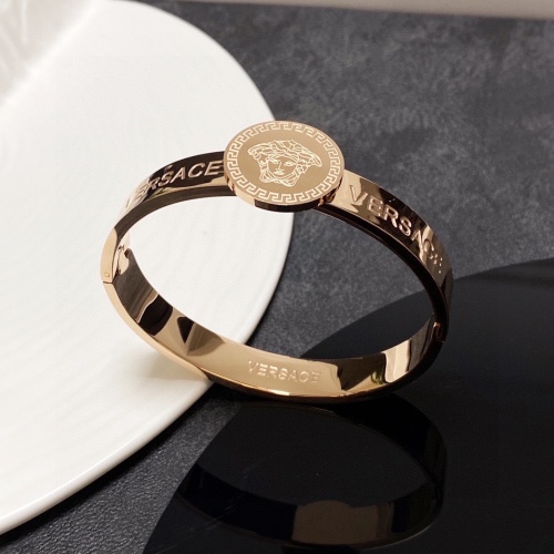 Replica Versace Bracelet #1050534 $29.00 USD for Wholesale