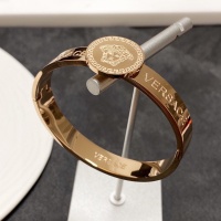 $29.00 USD Versace Bracelet #1050534