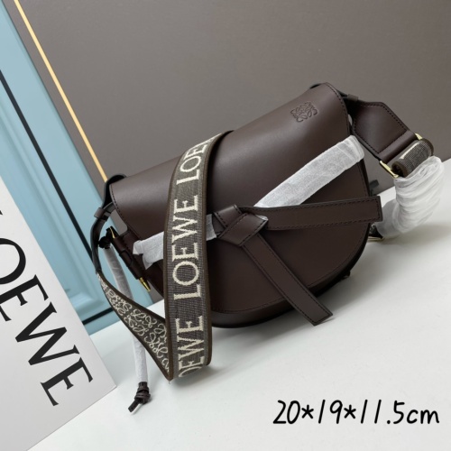 LOEWE AAA Quality Messenger Bags For Women #1052434