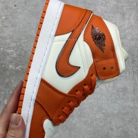 $112.00 USD Air Jordan-1-Mid For Men #1052912