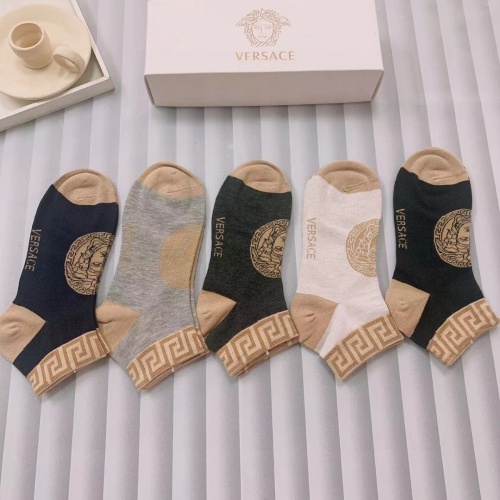 Versace Socks #1055534