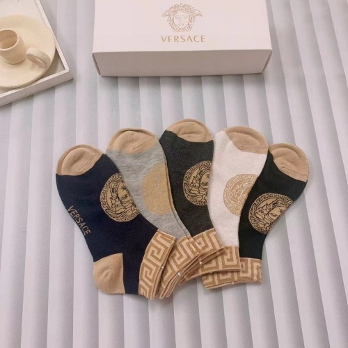 Replica Versace Socks #1055534 $29.00 USD for Wholesale