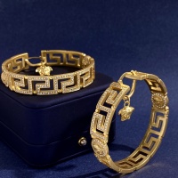 $42.00 USD Versace Earrings For Women #1053912