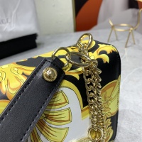 $132.00 USD Versace AAA Quality Messenger Bags For Women #1064411