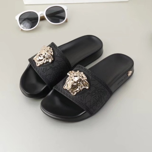 Versace Slippers For Women #1074668