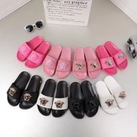 $60.00 USD Versace Slippers For Women #1074655