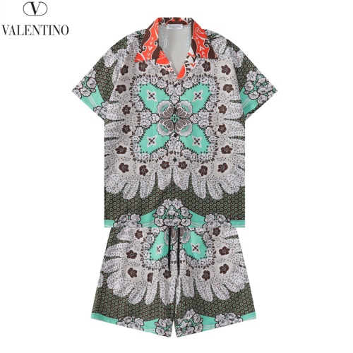 Valentino Tracksuits Short Sleeved For Men #1095809