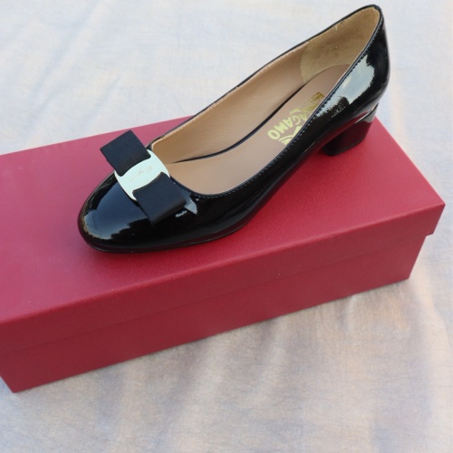 Replica Salvatore Ferragamo Flat Shoes For Women #1099049 $96.00 USD for Wholesale